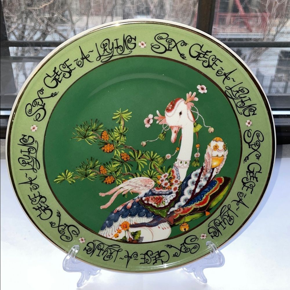 ❤️ Phannapast Taychamaythakool Twelve Days of Christmas Dessert Plates, Set of 4 - Picture 4 of 11